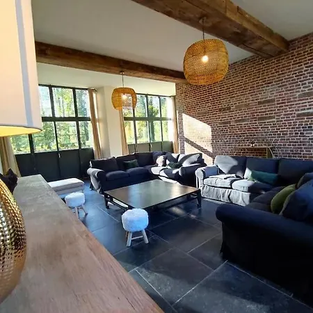 Willa Grande Saint-Jean-du-Cardonnay